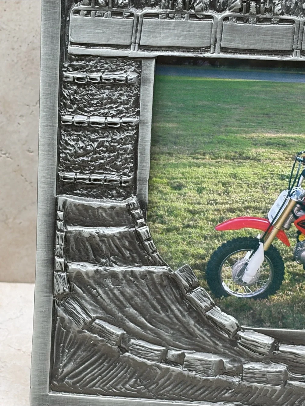 2003 Vintage Off The Hook Heavymetal 4x6 Picture Frame Motocross 3-D